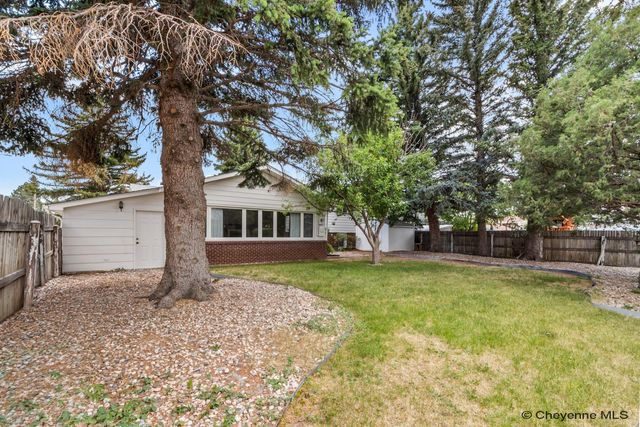 502 HARVARD LN, Cheyenne, WY 82009