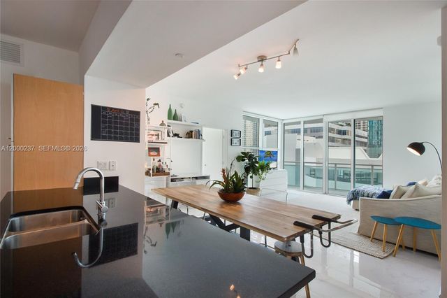 951 BRICKELL AVE 1410, Miami, FL 33131