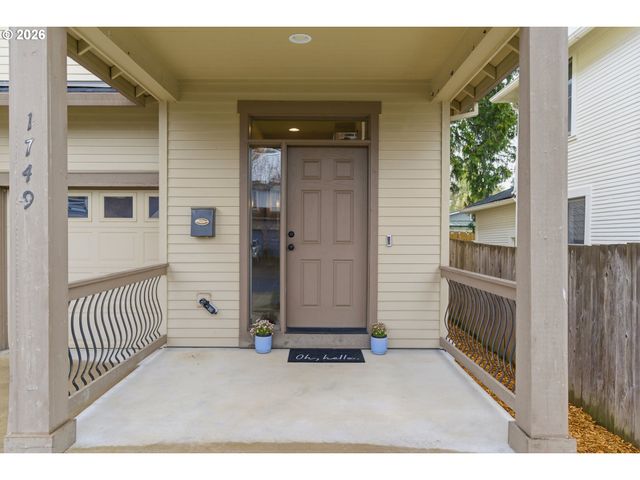 1749 Se MARION St, Portland, OR 97202