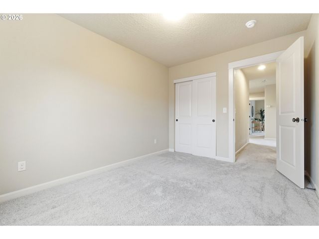 1749 Se MARION St, Portland, OR 97202