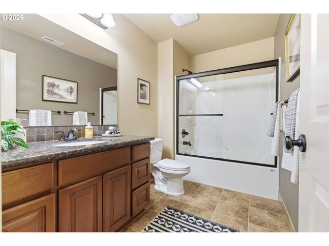 1749 Se MARION St, Portland, OR 97202