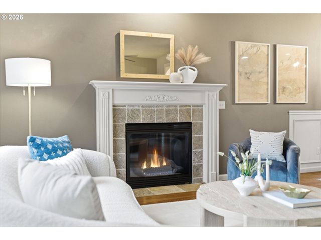 1749 Se MARION St, Portland, OR 97202