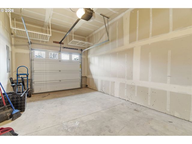 1749 Se MARION St, Portland, OR 97202