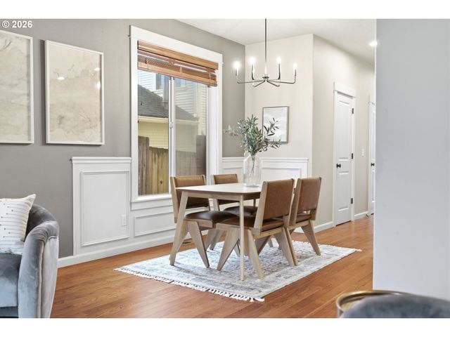 1749 Se MARION St, Portland, OR 97202