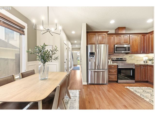 1749 Se MARION St, Portland, OR 97202