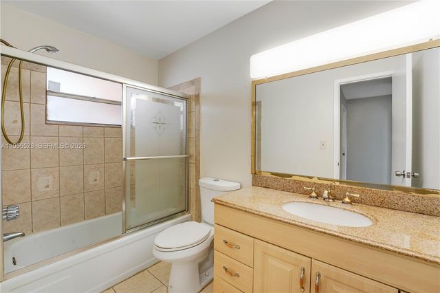 1200 Tallwood Ave 308, Hollywood, FL 33021