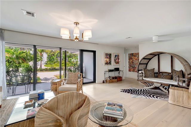 645 Flamevine Lane, Vero Beach, FL 32963