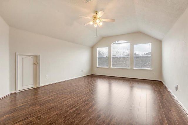 6604 Trenton Lake Lane, Houston, TX 77041