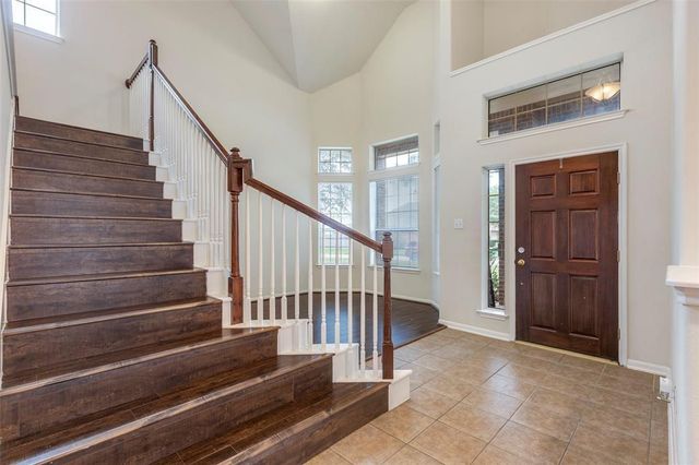 6604 Trenton Lake Lane, Houston, TX 77041