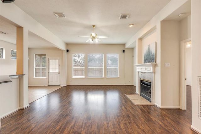 6604 Trenton Lake Lane, Houston, TX 77041
