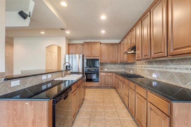 6604 Trenton Lake Lane, Houston, TX 77041