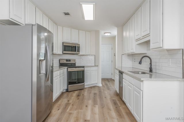 608 Dreyspring Way, Pike Road, AL 36064