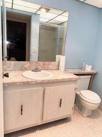 946 Flanders T 946 T, Delray Beach, FL 33484