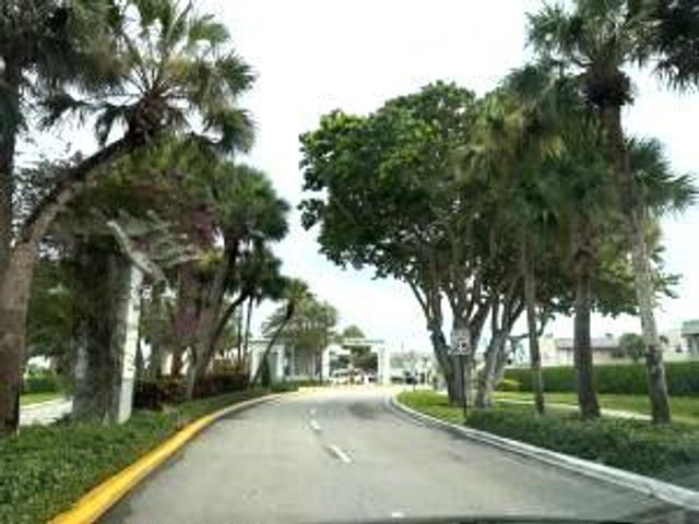 946 Flanders T 946 T, Delray Beach, FL 33484