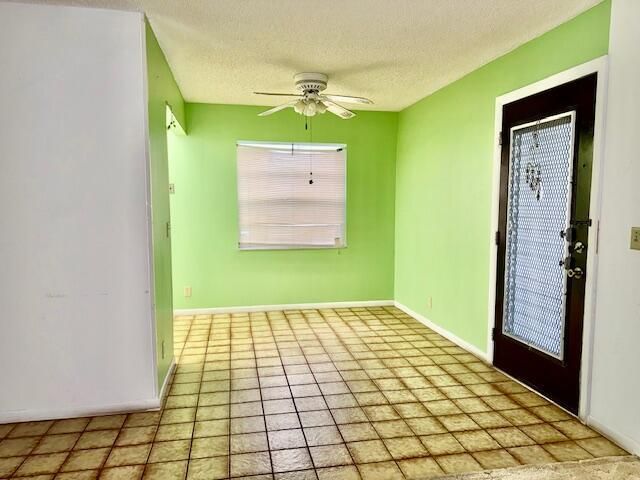 946 Flanders T 946 T, Delray Beach, FL 33484