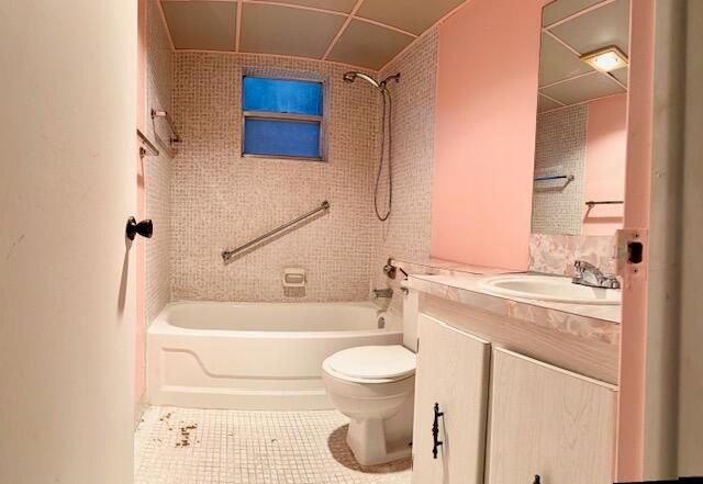 946 Flanders T 946 T, Delray Beach, FL 33484
