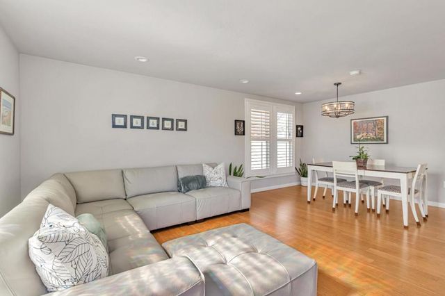 512 2nd Street, Santa Cruz, CA 95060