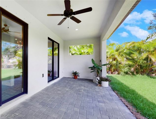 4615 SW 14th PL, Cape Coral, FL 33914