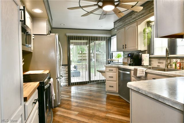 1982 Wendy Lane, Poland, OH 44514