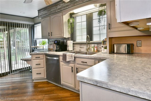 1982 Wendy Lane, Poland, OH 44514