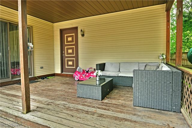 1982 Wendy Lane, Poland, OH 44514