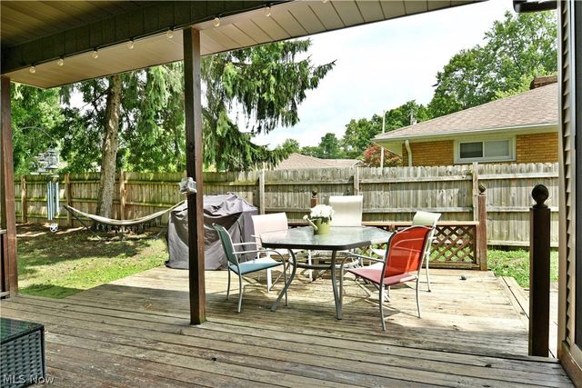 1982 Wendy Lane, Poland, OH 44514