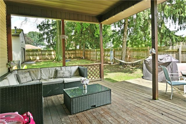 1982 Wendy Lane, Poland, OH 44514
