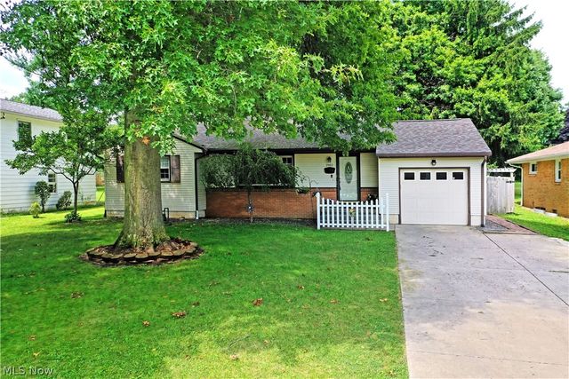 1982 Wendy Lane, Poland, OH 44514