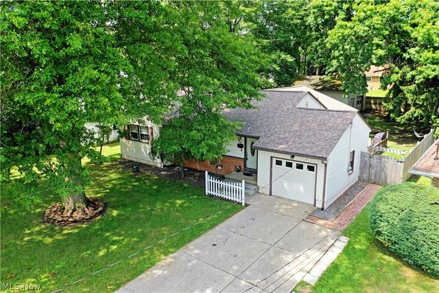 1982 Wendy Lane, Poland, OH 44514