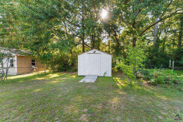 107 Turtle Dove Court, Warner Robins, GA 31088