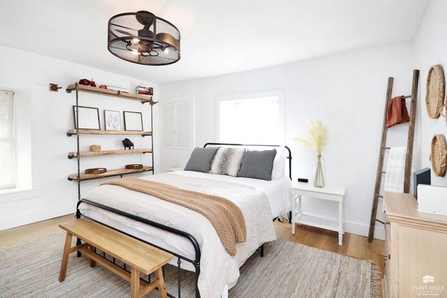 2303 College Avenue, Manhattan, KS 66502