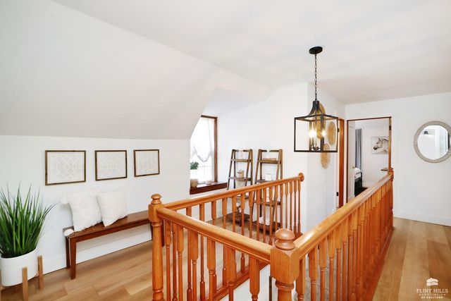 2303 College Avenue, Manhattan, KS 66502