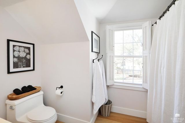 2303 College Avenue, Manhattan, KS 66502