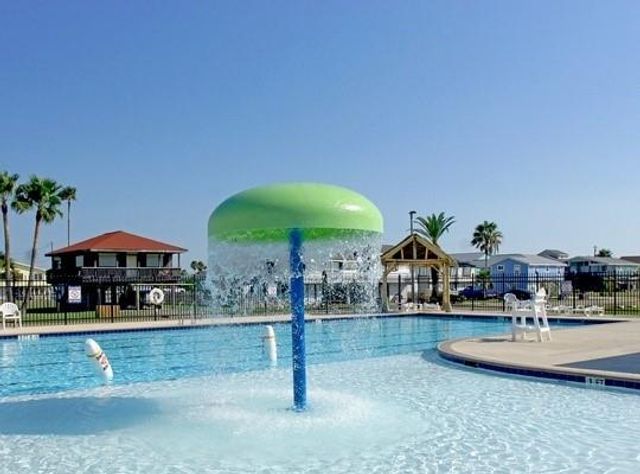 16700 Moby Dick, Jamaica Beach, TX 77554