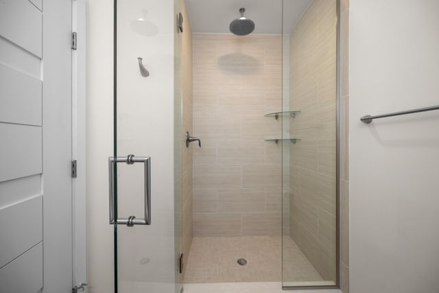 450-462 W Stadium Boulevard, Ann Arbor, MI 48103