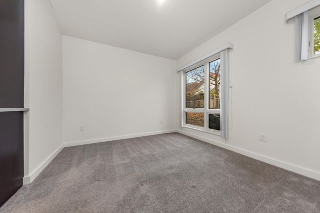 450-462 W Stadium Boulevard, Ann Arbor, MI 48103