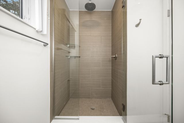 450-462 W Stadium Boulevard, Ann Arbor, MI 48103