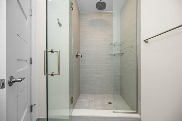 450-462 W Stadium Boulevard, Ann Arbor, MI 48103