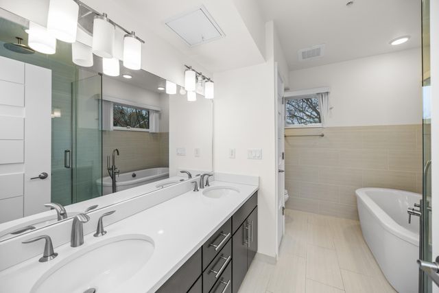 450-462 W Stadium Boulevard, Ann Arbor, MI 48103