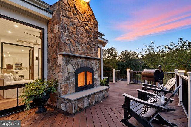 40488 WINDCROFT LN, Aldie, VA 20105