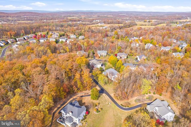 40488 WINDCROFT LN, Aldie, VA 20105