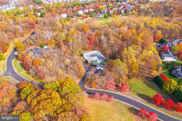 40488 WINDCROFT LN, Aldie, VA 20105