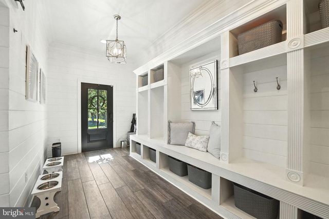 40488 WINDCROFT LN, Aldie, VA 20105