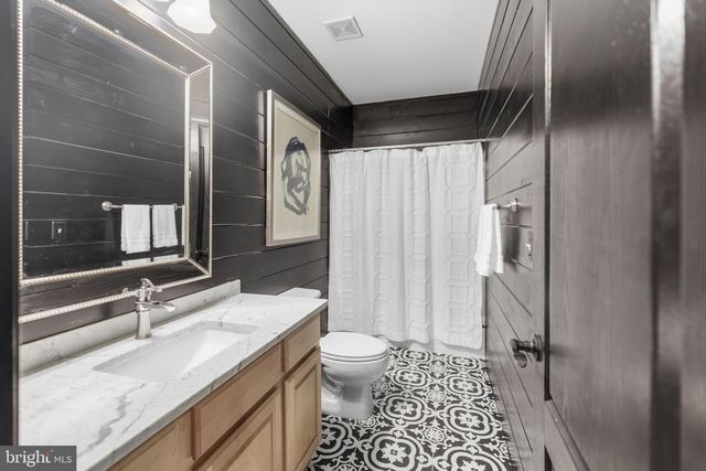 40488 WINDCROFT LN, Aldie, VA 20105