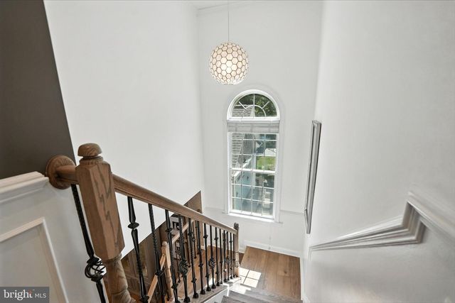 40488 WINDCROFT LN, Aldie, VA 20105