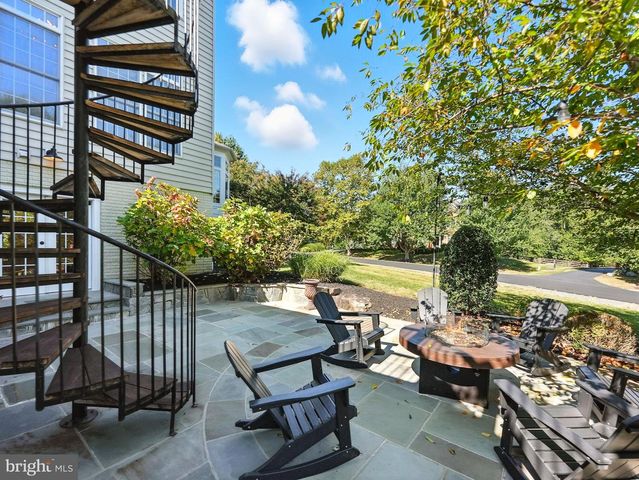 40488 WINDCROFT LN, Aldie, VA 20105