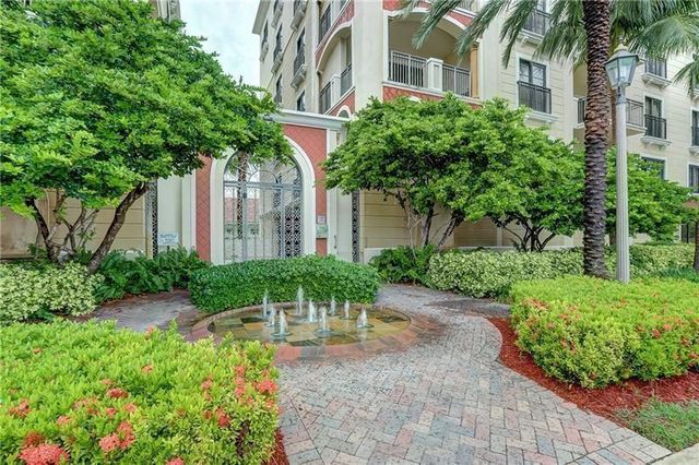 2409 N Ocean Boulevard 427, Fort Lauderdale, FL 33305