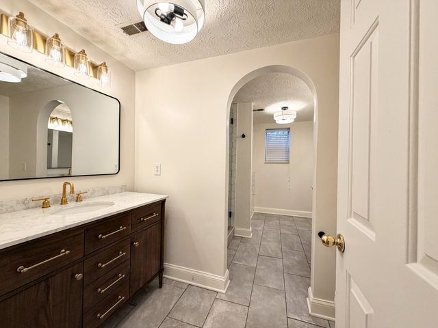 2544 Johnson Ridge Rd, Antioch, TN 37013