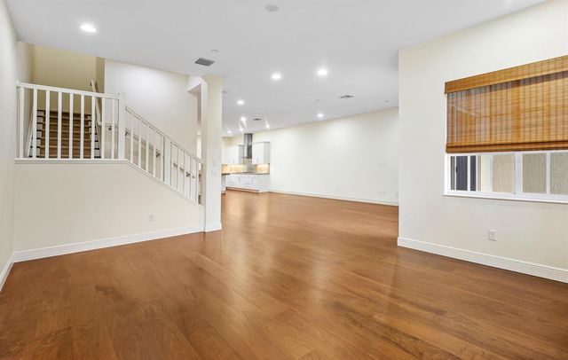 144 Tierra Lane 11, Jupiter, FL 33477