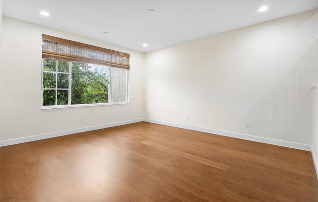 144 Tierra Lane 11, Jupiter, FL 33477